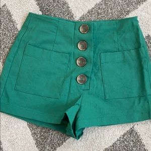 FORVER 21 green shorts